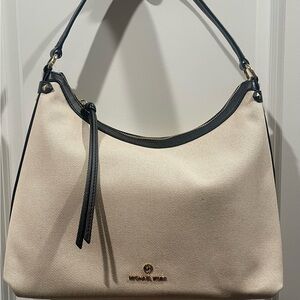 Michael Kors Lrg Hobo shoulder bag